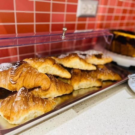 ローマ ヴァティカン ルレ ローム スイート Bed & Breakfast エクステリア 写真